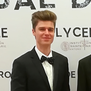 Cyriaque - Prof de maths - Chilly-Mazarin
