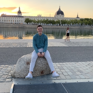 Quentin - Prof d'aide aux devoirs - Villeurbanne