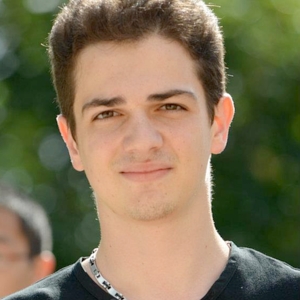 Victor - Prof de maths - Bourges