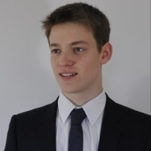 Adrien - Prof d'initiation informatique - Avon