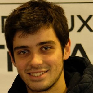 Victor - Prof d'histoire - Bordeaux