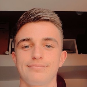 Victor - Prof d'aide aux devoirs - Andilly