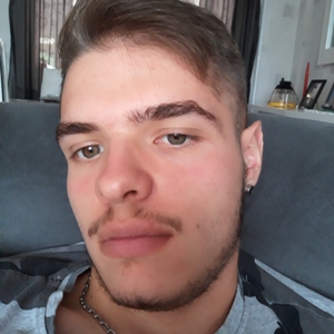 Anthony - Prof de maths - Hornaing