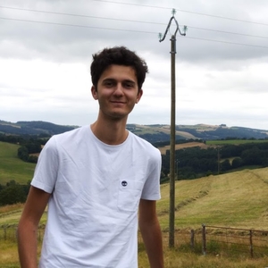 Luca - Prof de préparation bac scientifique - Saint-Pierre-en-Faucigny