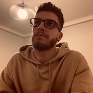 Auréliɘn - Prof d'aide aux devoirs - Saint-Benoît