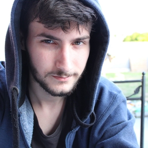 Valentin - Prof de photoshop - Vermelles