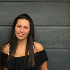 Julia - Prof de maths - Saint-Étienne