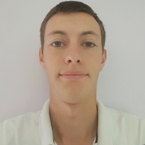 Julien - Prof de maths - Magny-les-Hameaux