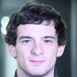 Pierre - Prof d'initiation informatique - Paris