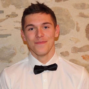 Nathan - Prof de français - Juigné-sur-Loire