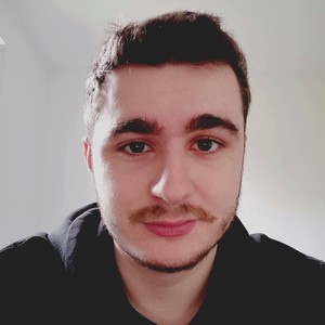 Lucas - Prof de maths - Biarritz