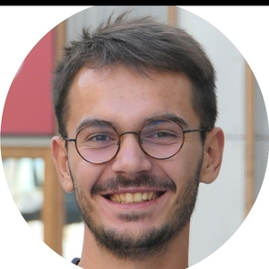 Hugo - Prof de maths - Lyon