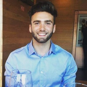 Tiago - Prof de fle - français langue étrangère - São Cosme