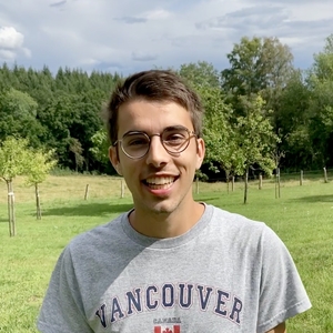 Elliot - Prof de maths - Suresnes