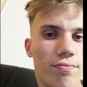 Matthieu - Prof de maths - Cergy