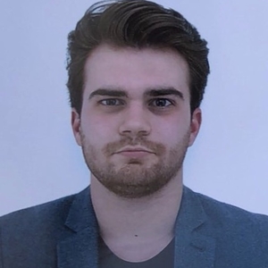 Logan - Prof de maths - Lyon