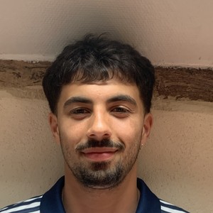 Selim - Prof de maths - Corps-Nuds