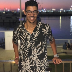 Anas - Prof de maths - Ecublens