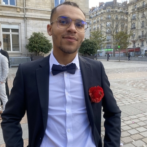 Enzo - Prof d'aide aux devoirs - Combs-la-Ville