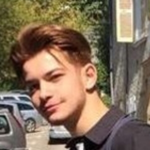 Romain - Prof de maths - Saint-Jean-de-Moirans