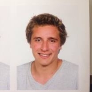 Antoine - Prof d'économie - Paris