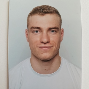 Arthur - Prof de maths - Bisel