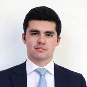 Emmanuel - Prof d'économie - Paris
