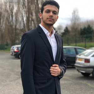 Adam - Prof de maths - Paris