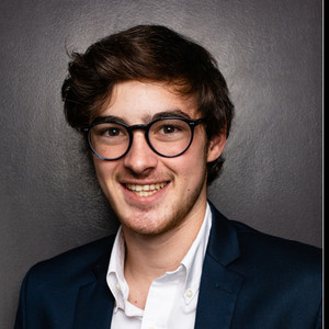 Charles - Prof d'anglais - Paris