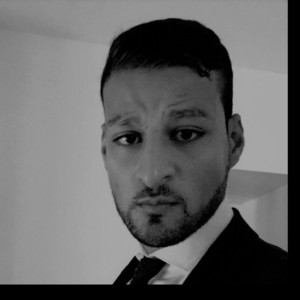 Sofiane - Prof d'économie - Paris