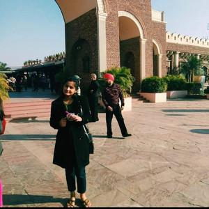 Sidra - Prof de lecture - Delhi