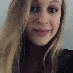 Chloé - Prof d'aide aux devoirs - Villeurbanne