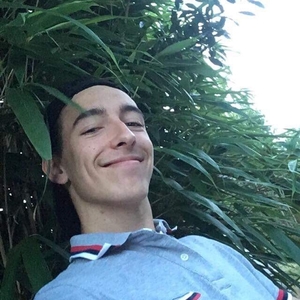 Tim - Prof de maths - Caen