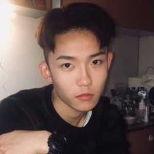 Zeyu - Prof de chinois - Tours