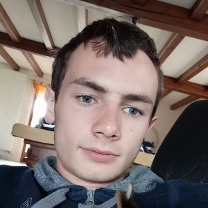 Tom - Prof de biologie - Autrécourt-sur-Aire