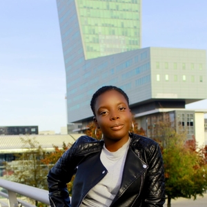 Marlusha - Prof de maths - Lille