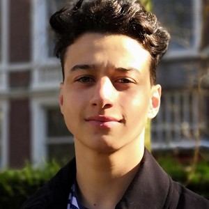 Baptiste - Prof d'histoire - Lille