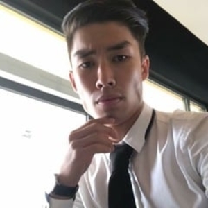 Yoanh - Prof d'économie - Paris