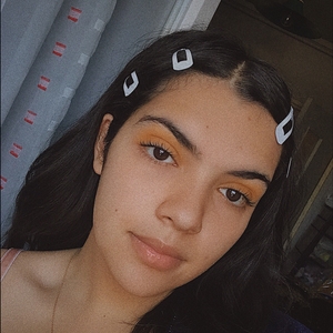 Hiba - Prof de langue et littérature françaises - London