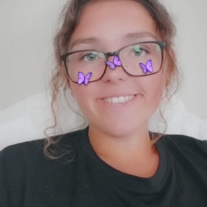 Megan - Prof de fle - français langue étrangère - Ashford