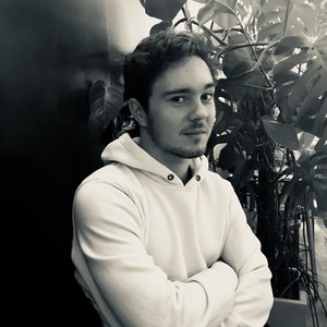 Thomas - Prof de maths - Levallois-Perret