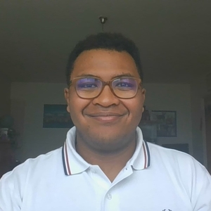 Aina - Prof de maths - Le Vésinet