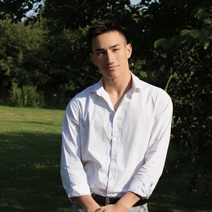 Pierre - Prof de maths - Caen