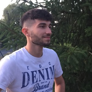 Theo - Prof de maths - Montfort-l'Amaury