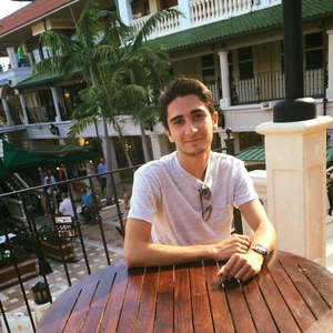 Ruben - Prof de maths - Paris