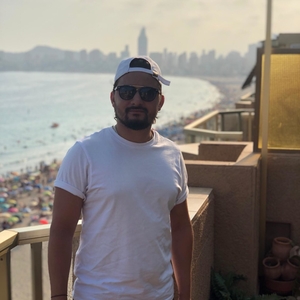 Samy - Prof de maths - Lausanne