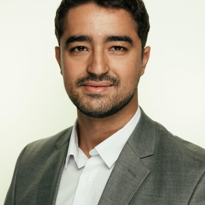 Hamza - Prof de finance - Torcy