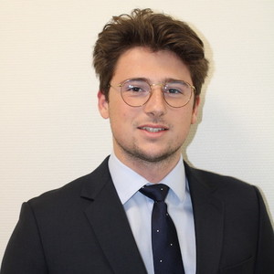 Charles - Prof de maths - Paris