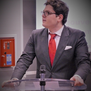 Armand - Prof d'histoire - Paris