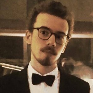 Louis - Prof d'histoire - Paris